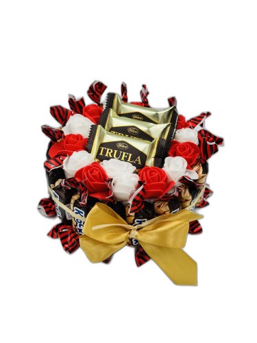 tort-ze-slodyczy-krock-15-cm-1-front.jpg