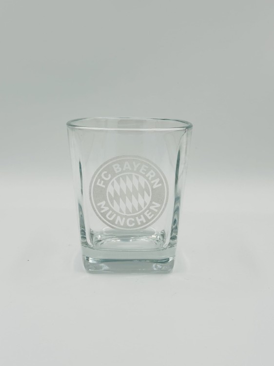 Szklanka_Bayern_Monachium2.jpeg