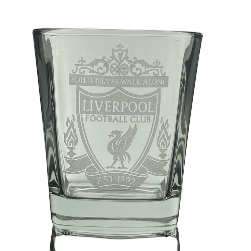 prezent-dla-kibica-liverpool-szklanka-grawerowana.png