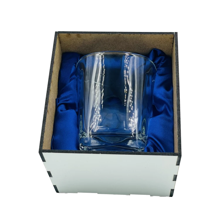 pudelko-szklanka-whisky-niebieskie-wypelnienie-otwarte.png